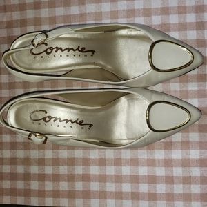 Connie Collection Jacqueline Ivory Sling Back 6 1/2 Vintage